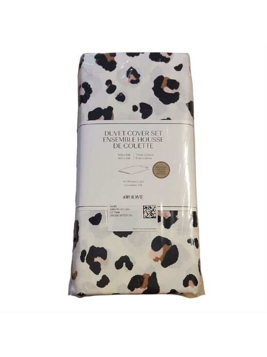 H&M Home Other - H&M Black Brown White Leopard Print Duvet Cover & Pillowcase TWIN Size Set NIP